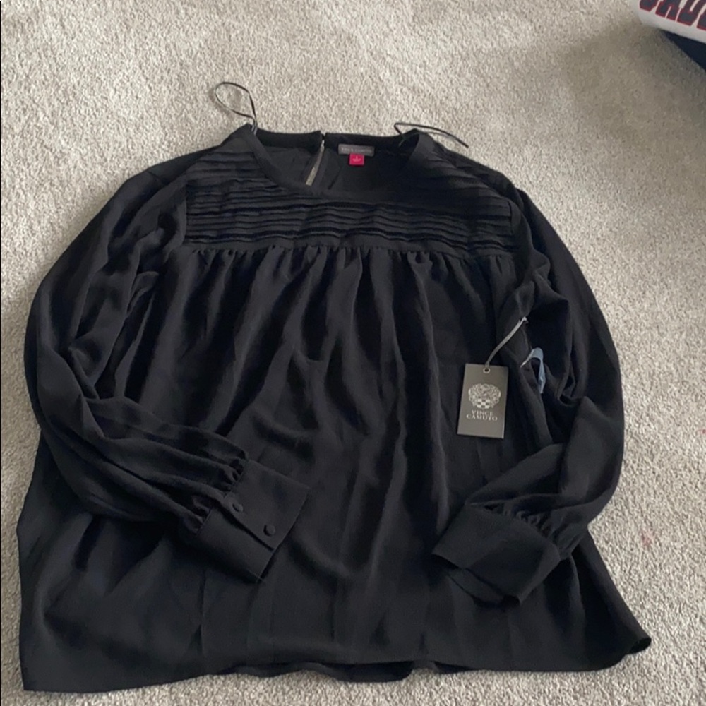 Never worn Vince Camino Top
